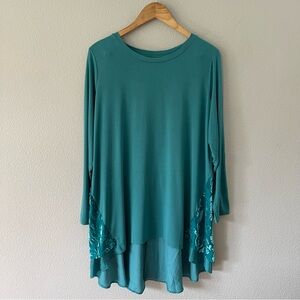 LOGO By Lori Goldstein Green Burned Velvet Tunic Size 1X